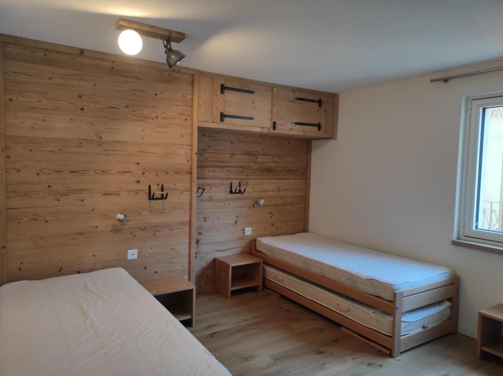 Haus Rhaetikon 1. Og, Links Davos Exterior foto
